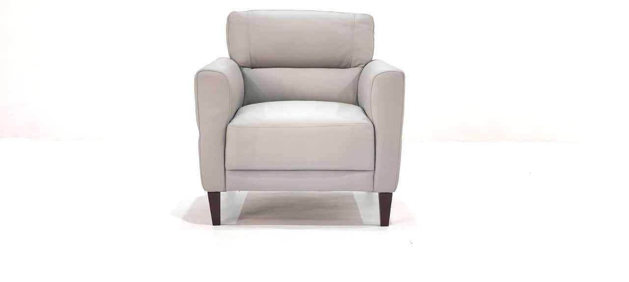 C131-003-A0D3 - ARM CHAIR - BLR WH