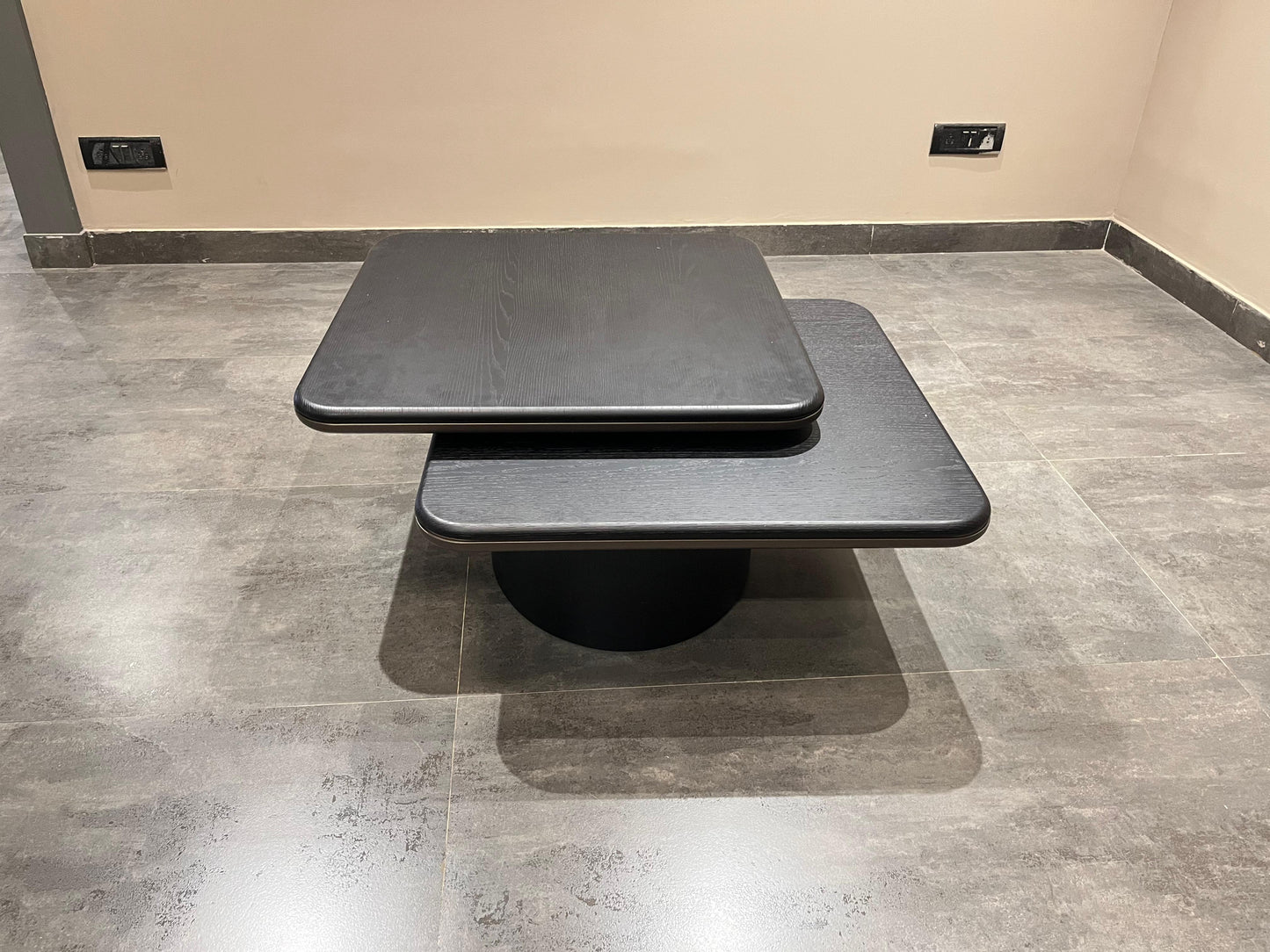 475A - COFFEE TABLE - NAR