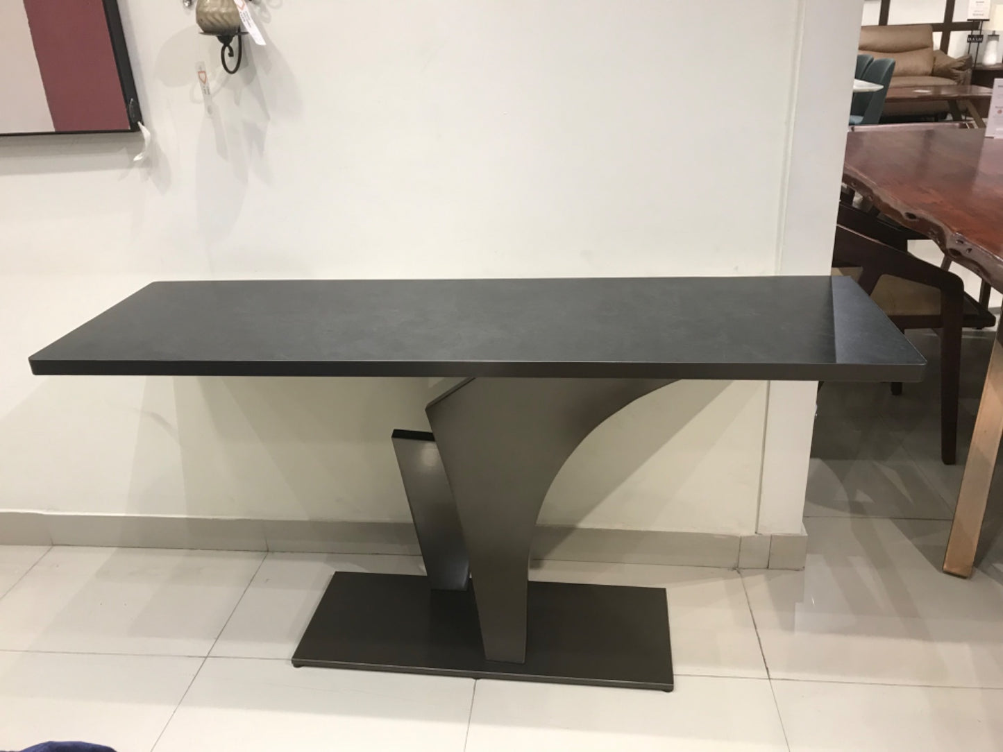LC-149 - CONSOLE TABLE - BTM