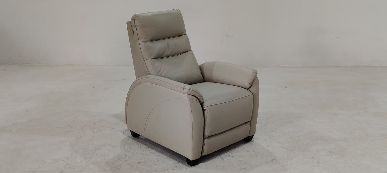 KM.A121 - 1 SEATER RECLINER(ELECTRIC) - OUTLET