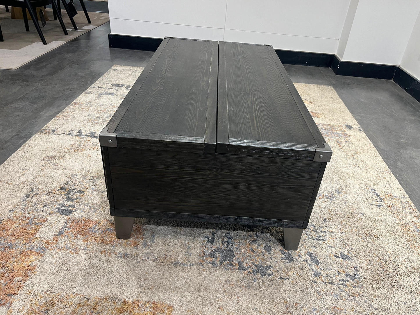 T901-9 - CENTRE TABLE - NAR