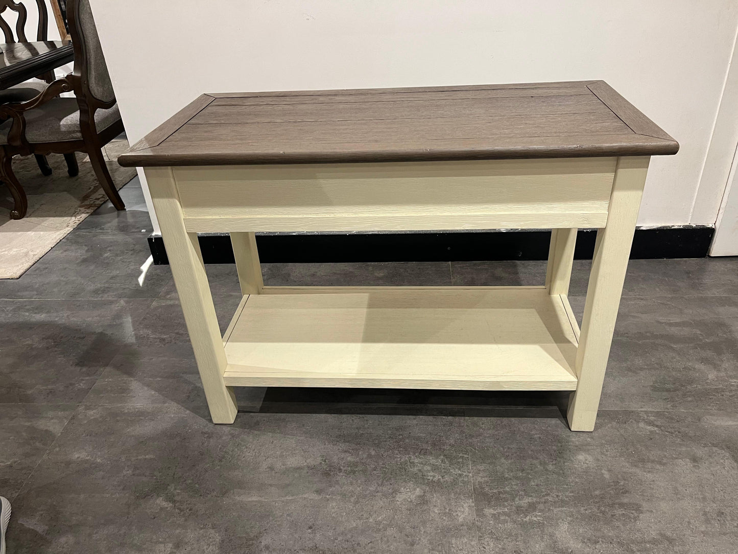 T637-4 - SOFA TABLE - NAR