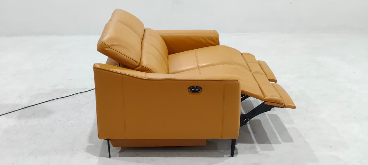 KM.5012(2) - 2 SEATER RECLINER(ELECTRIC) - BLR WH