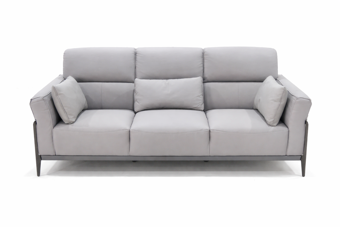 8181(1) - 3 SEATER - BLR WH