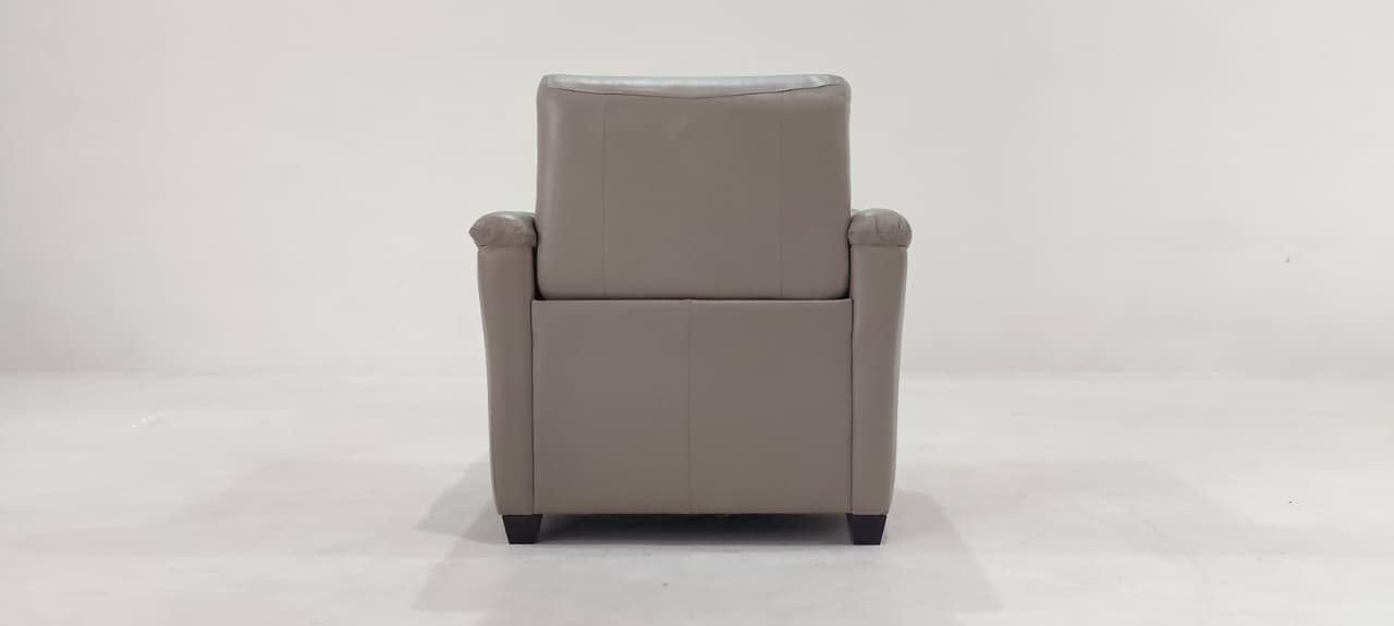 C068-N54-A0BK(2) - ARM CHAIR - BLR WH