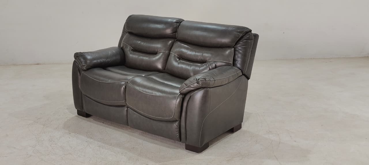 KM.1209 - 2 SEATER - BLR WH