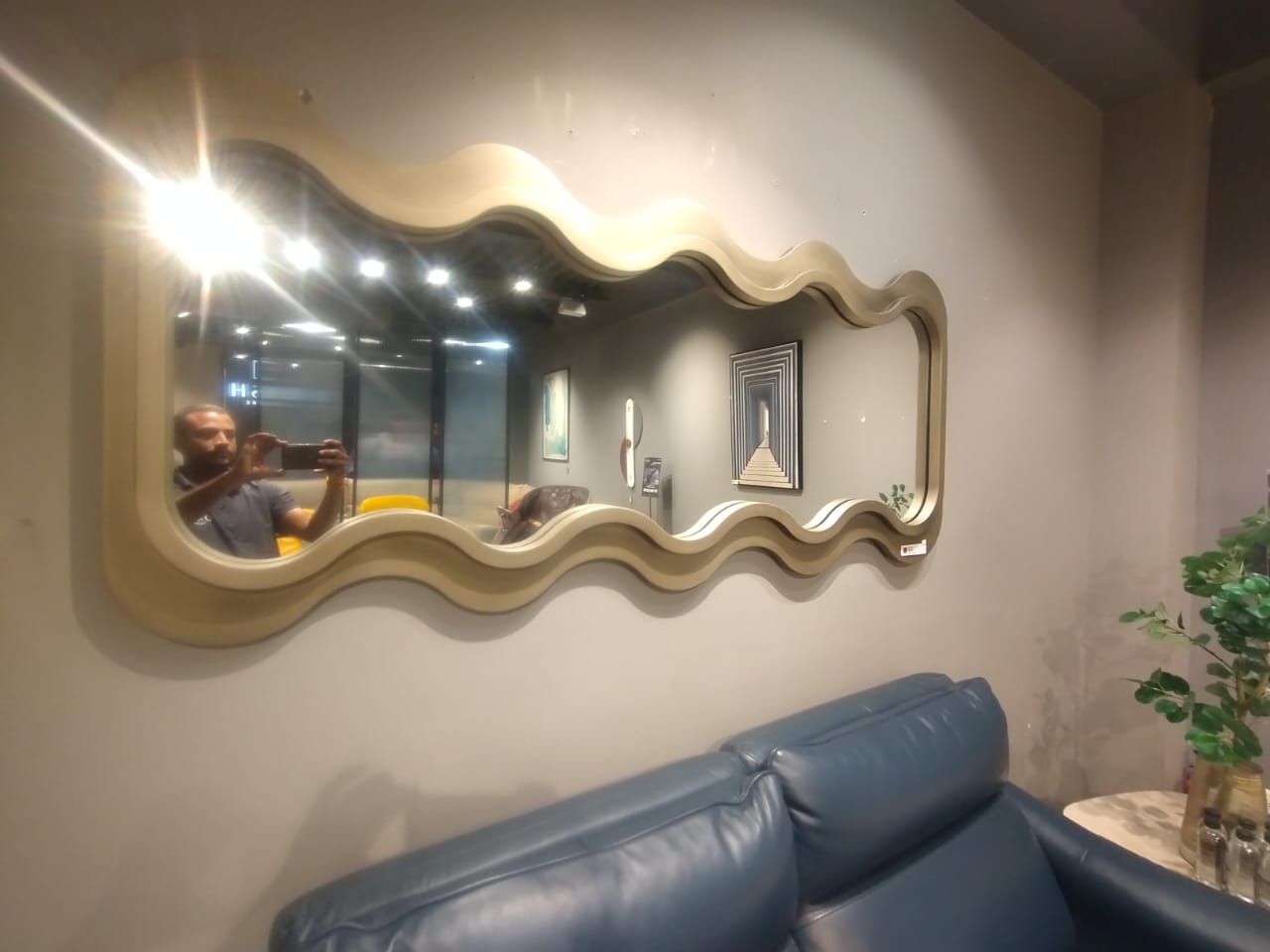 SA552 - MIRROR - STJ