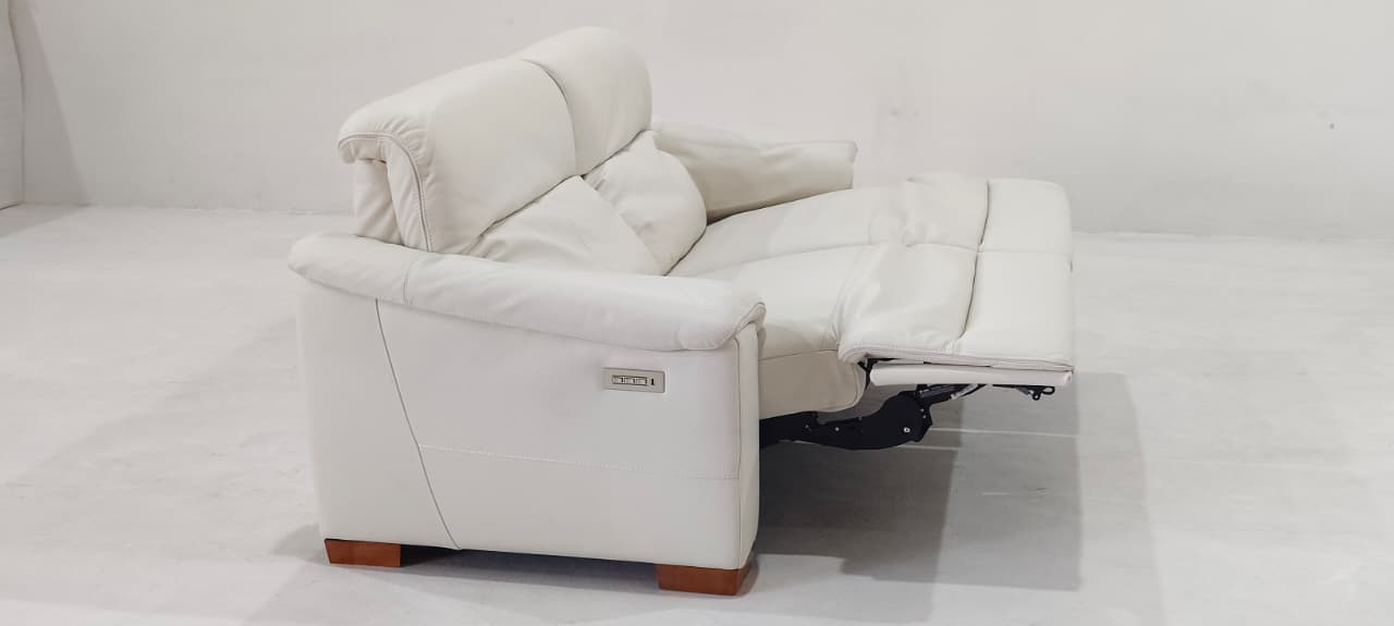 C063-N46-20(3) - 2 SEATER RECLINER(ELECTRIC) - BLR WH