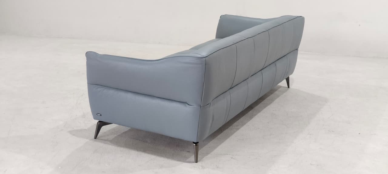 KF.150 - 3 SEATER - BLR WH