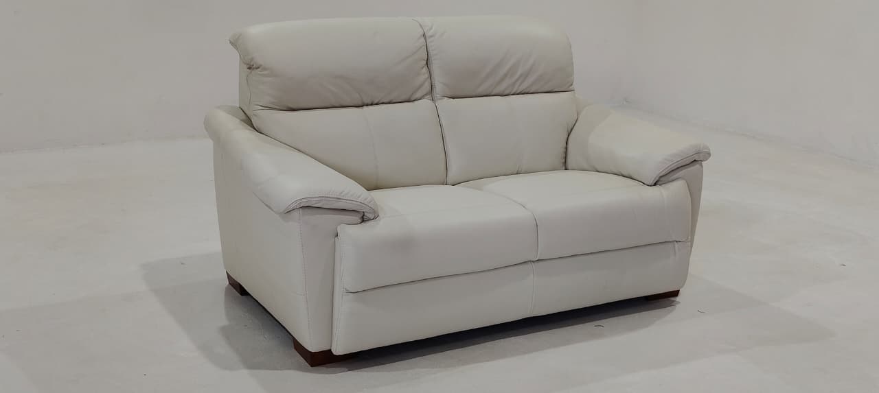 C063-005-20(3) - 2 SEATER - BLR WH