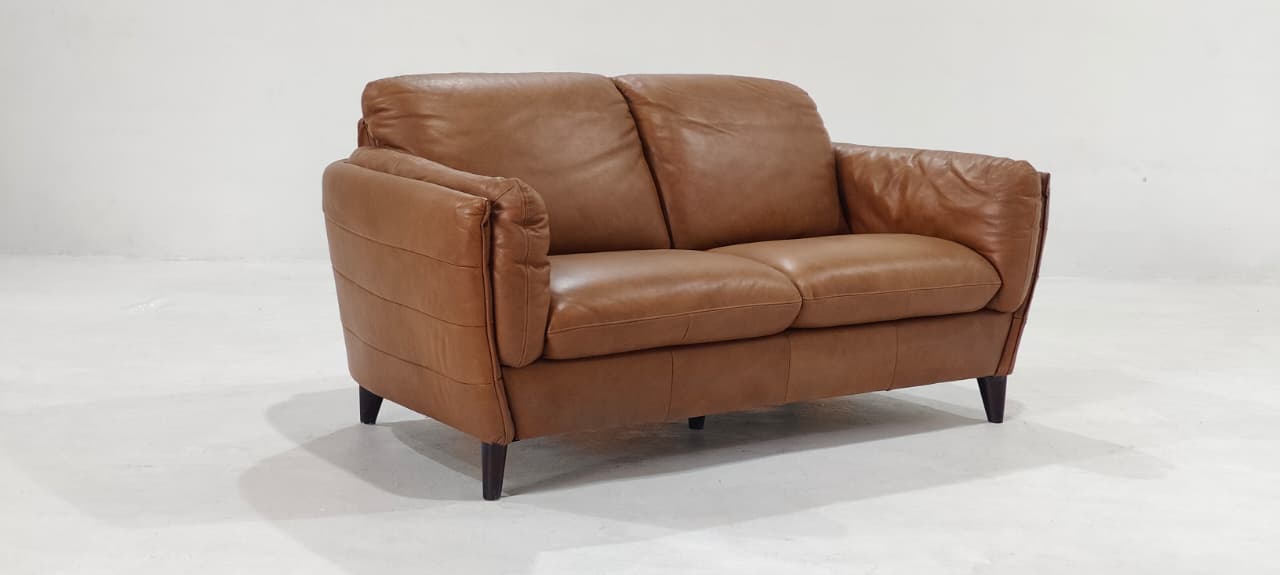 B908-005-14 - 2 SEATER - BLR WH