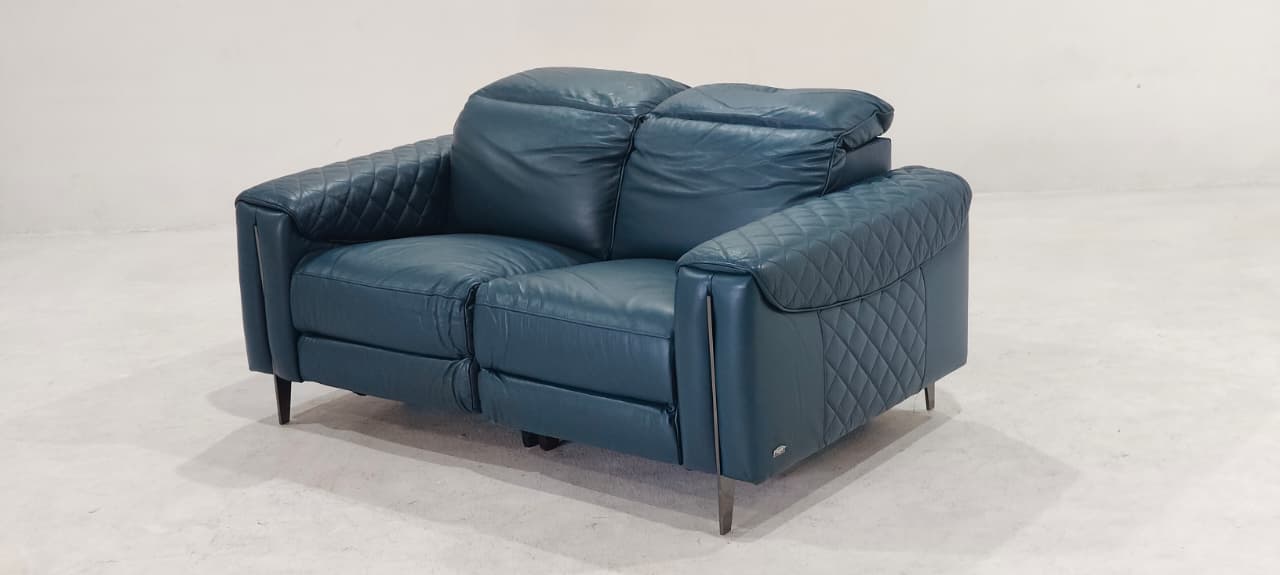 KM.5167(4) - 2 SEATER RECLINER(ELECTRIC) - BLR WH