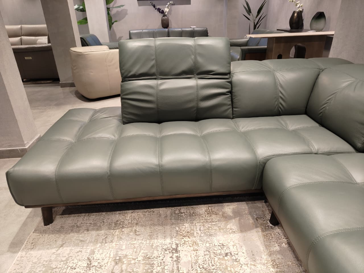 C141 - 3 SEATER+CHAISE - IND