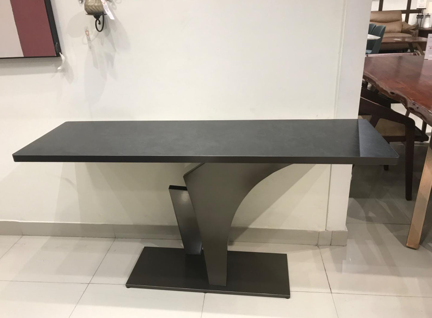 LC-149 - CONSOLE TABLE - BTM