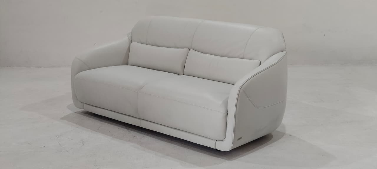 C250-009-20(2) - 3 SEATER - BLR WH