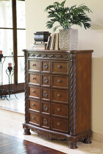 B553-46(3) - CHEST OF DRAWERS - BLR WH