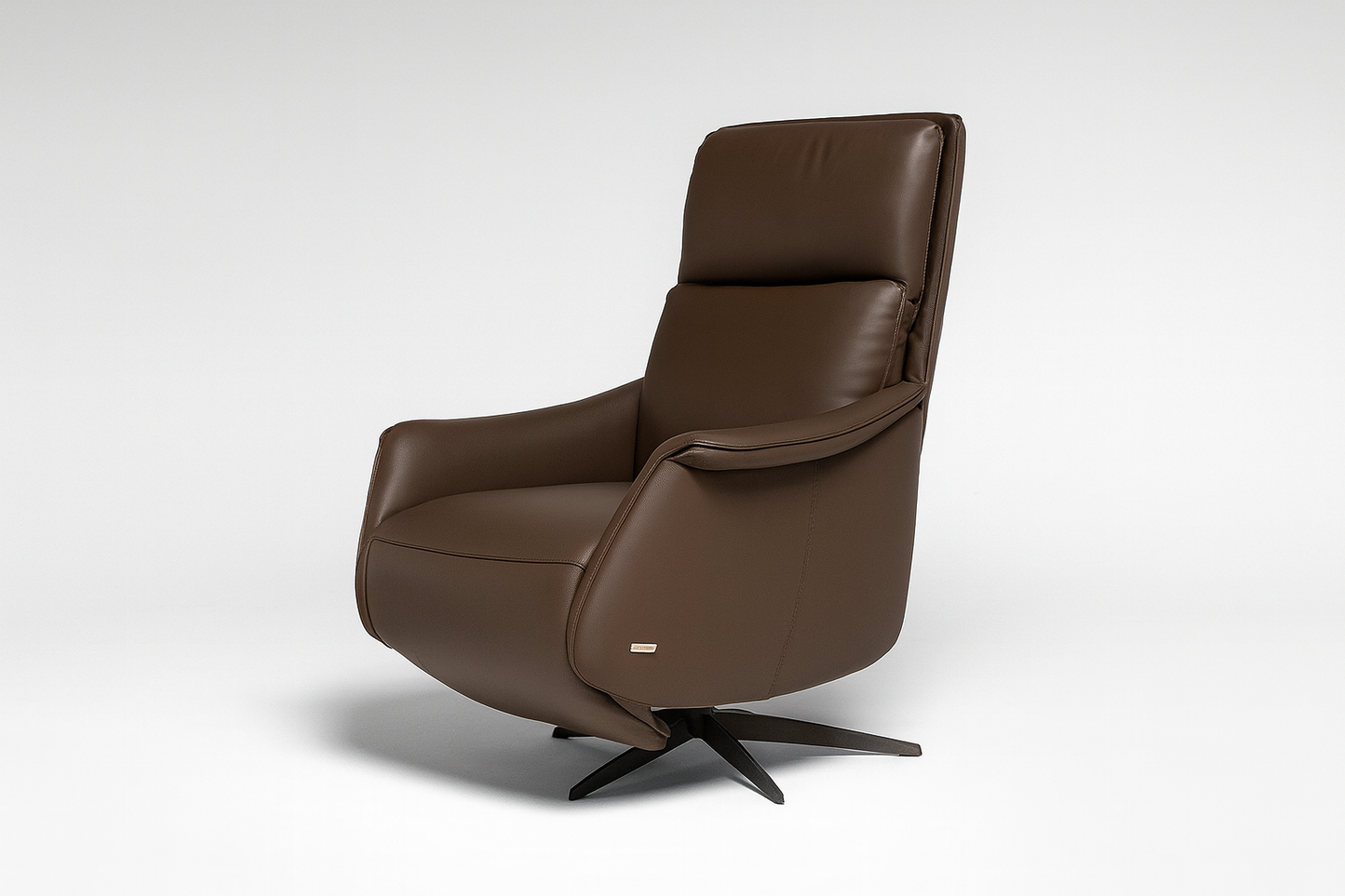 C243-F44(1) - ARM CHAIR RECLINER(ELECTRIC) - WFD