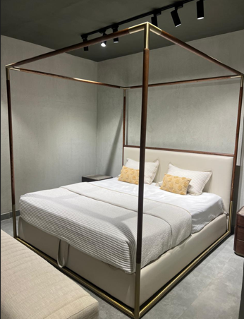 DASH 3.0 - BED+SIDE TABLE - HYD DASH(BESPOKE)