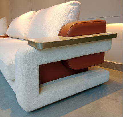 IPSIT - 4 SEATER - HYD DASH(BESPOKE)
