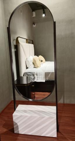 AVAN - MIRROR - HYD DASH(BESPOKE)