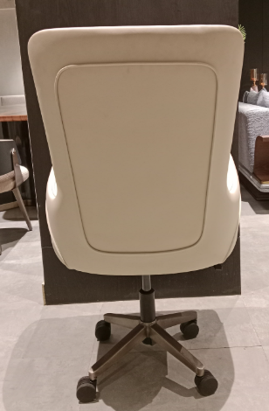 SUCHI(1) - STUDY CHAIR - HYD DASH(BESPOKE)