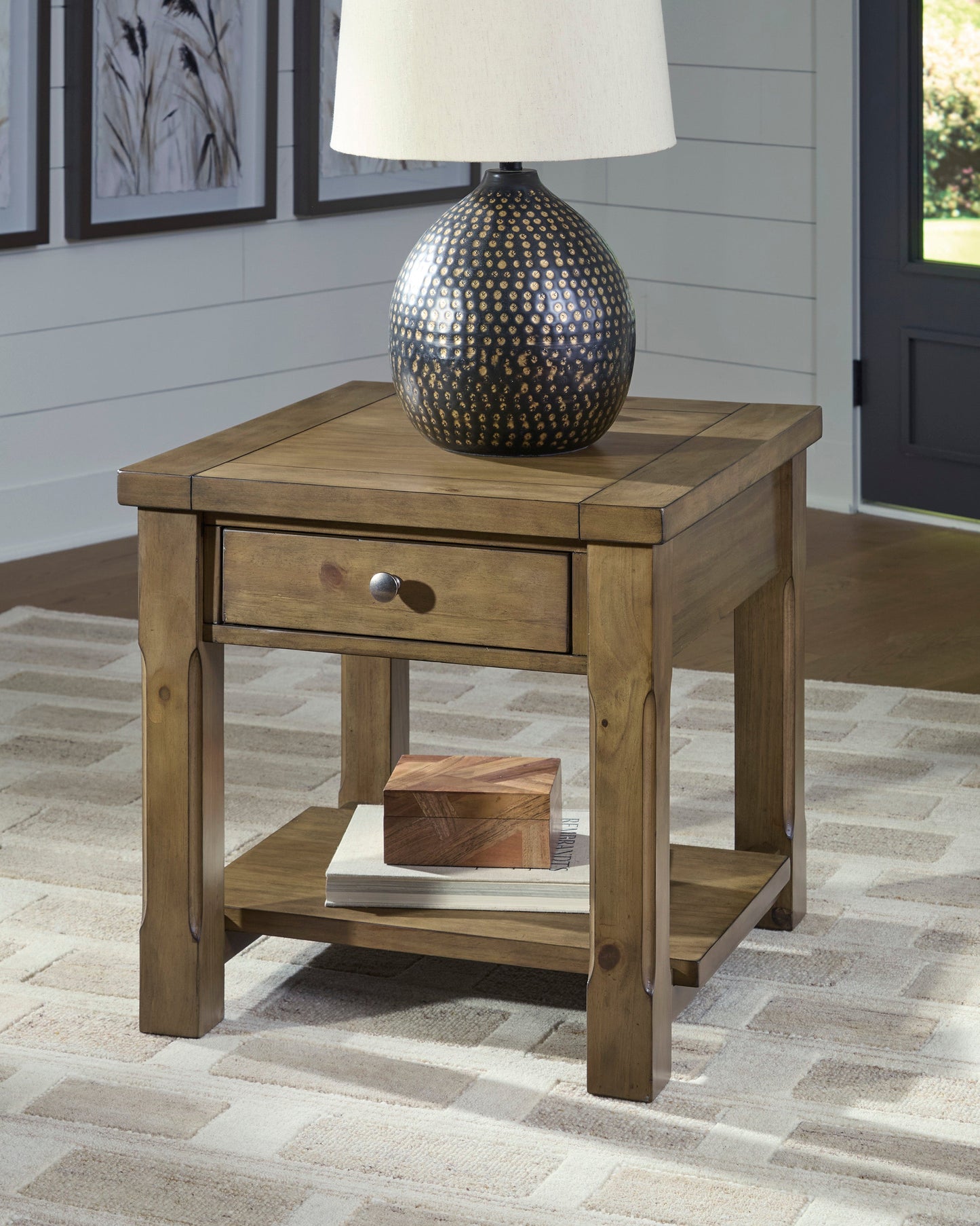 T539-3(8) - END TABLE - BLR WH