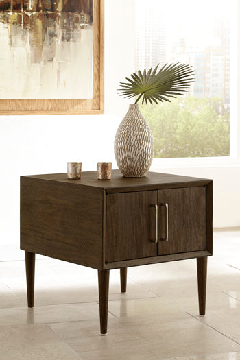 T802-2 - END TABLE - BLR WH
