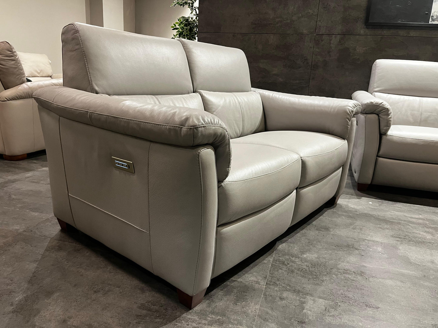 C068 - 3+2+1 SEATER RECLINER(ELECTRIC) - NAR