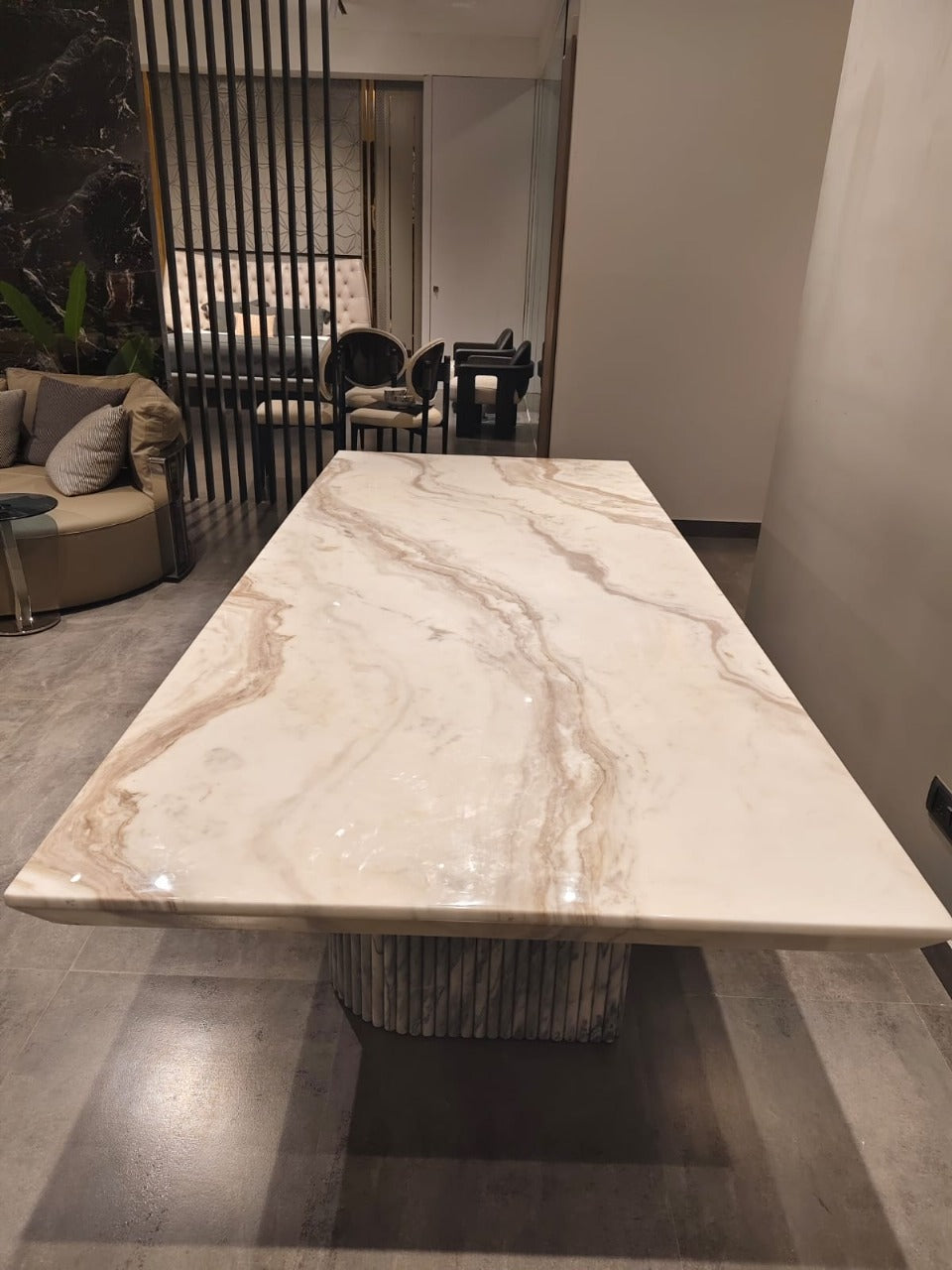 MARBLE - DINING TABLE - NAR DASH(BESPOKE)