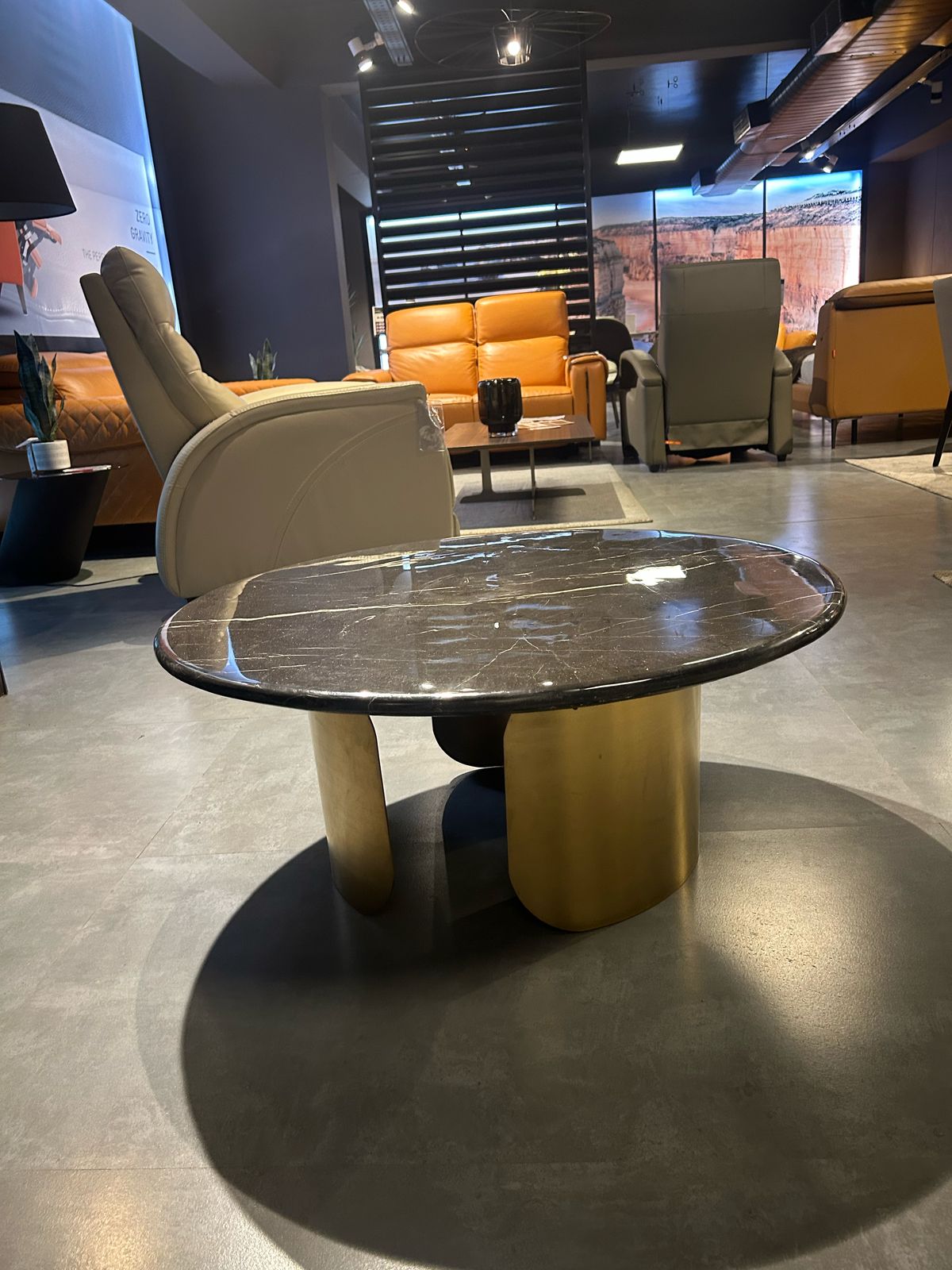 JF - CENTER TABLE - GB