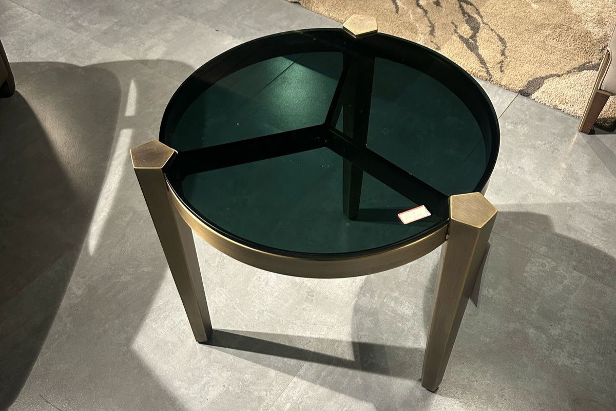 381-B - SIDE TABLE - GB