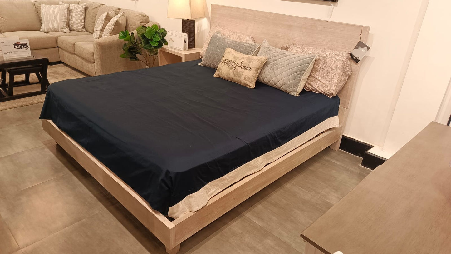 B872-56W1+58W1 - KING PANEL BED - BWDA