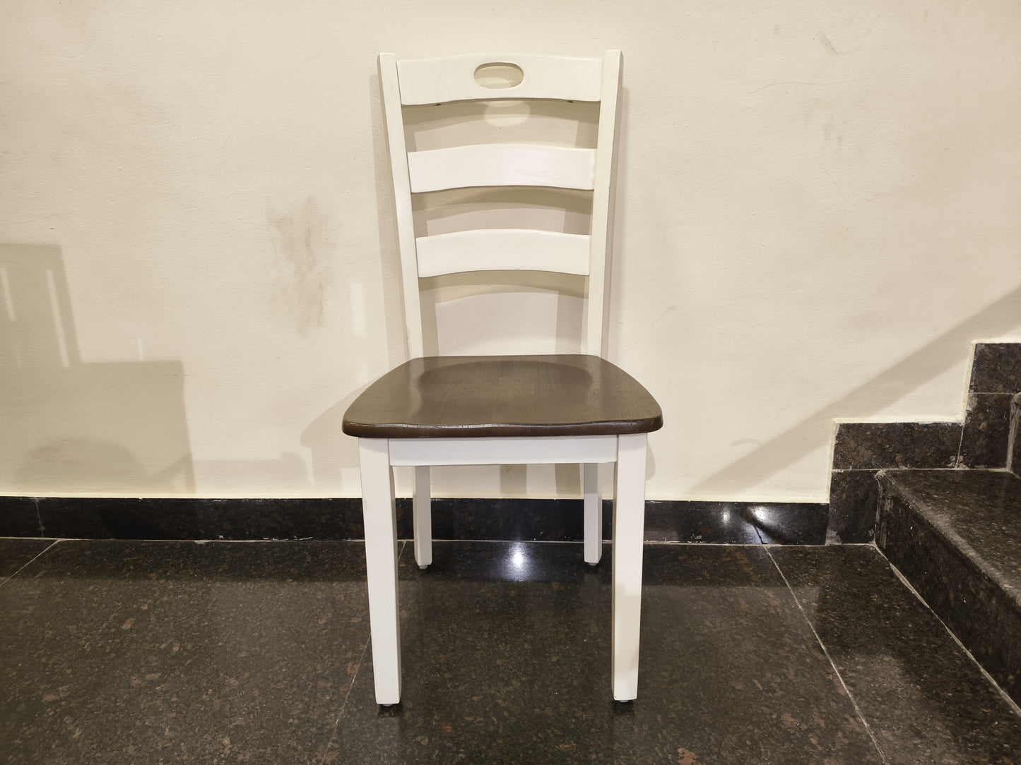 D335-425 - DINING SET - BTM