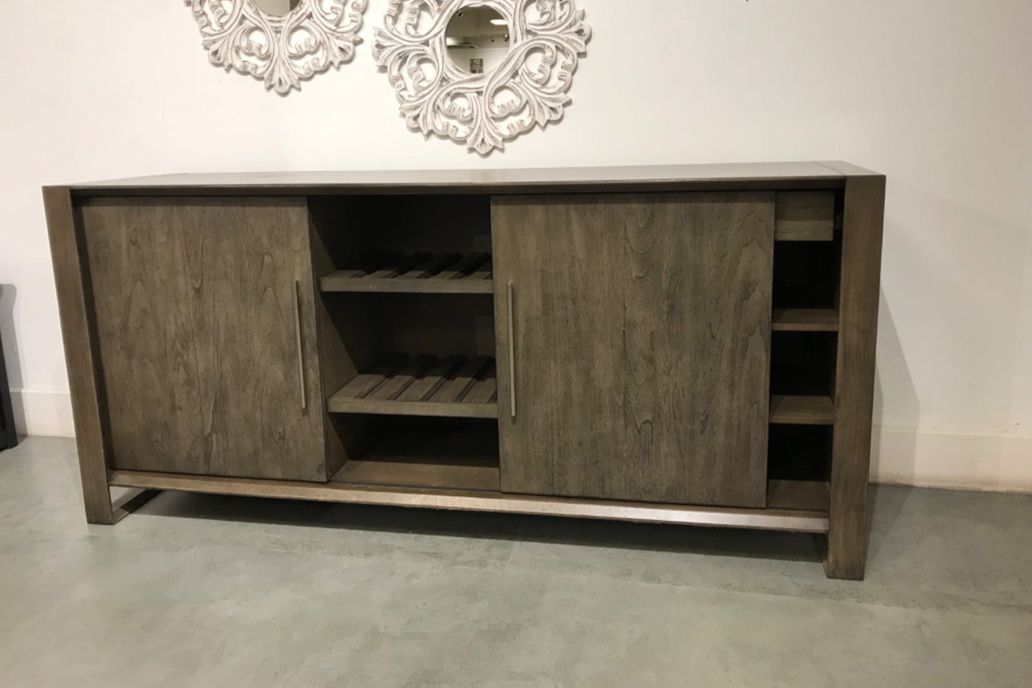D624-60 - DINING SERVER - BTM
