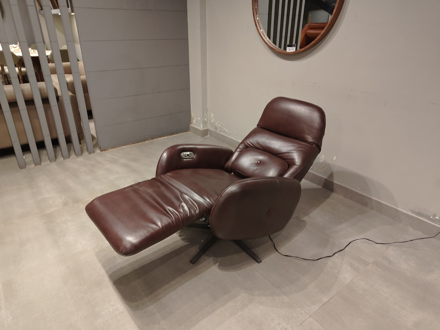 KF.A009 - 1 SEATER RECLINER(ELECTRIC) - BWDD
