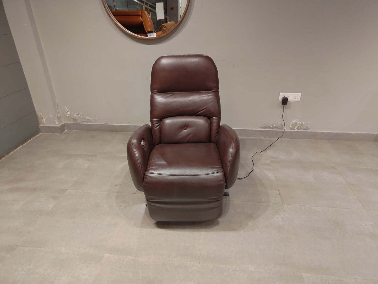 KF.A009 - 1 SEATER RECLINER(ELECTRIC) - BWDD