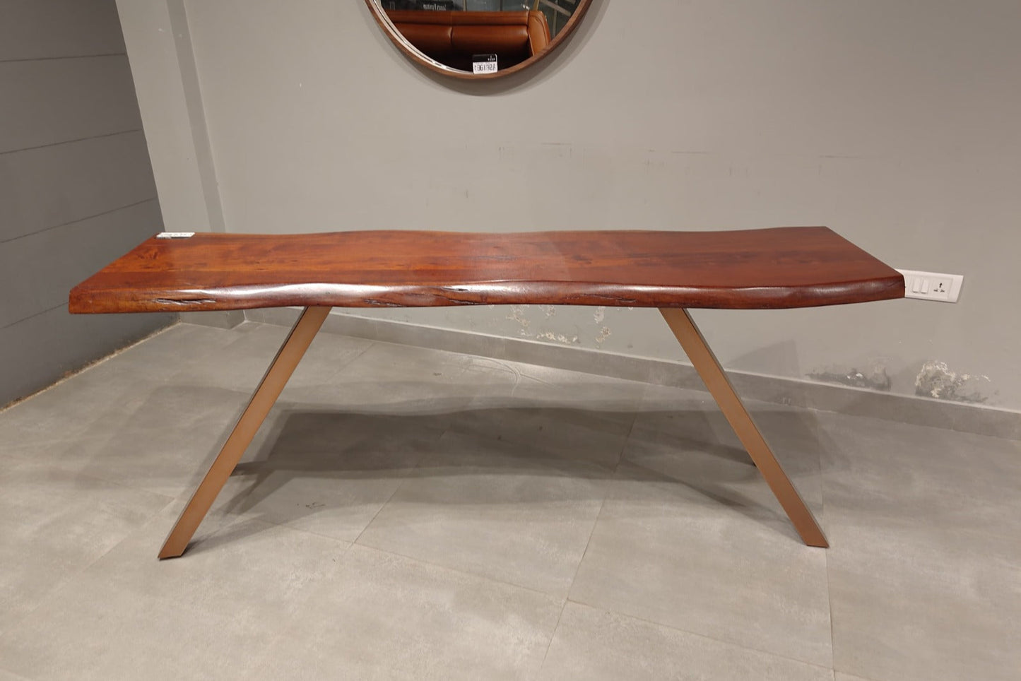 REESE - CONSOLE TABLE - BWDD