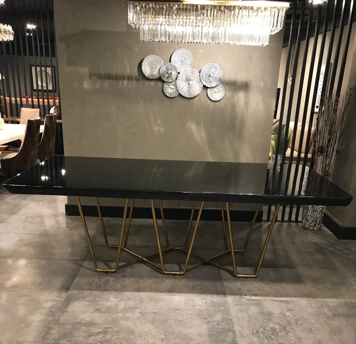 ZIGZAG - DINING TABLE - MUM