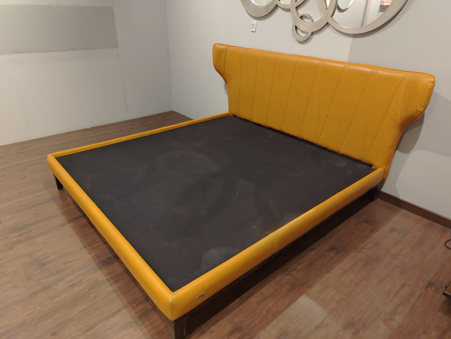 WING - QUEEN BED - BWDD