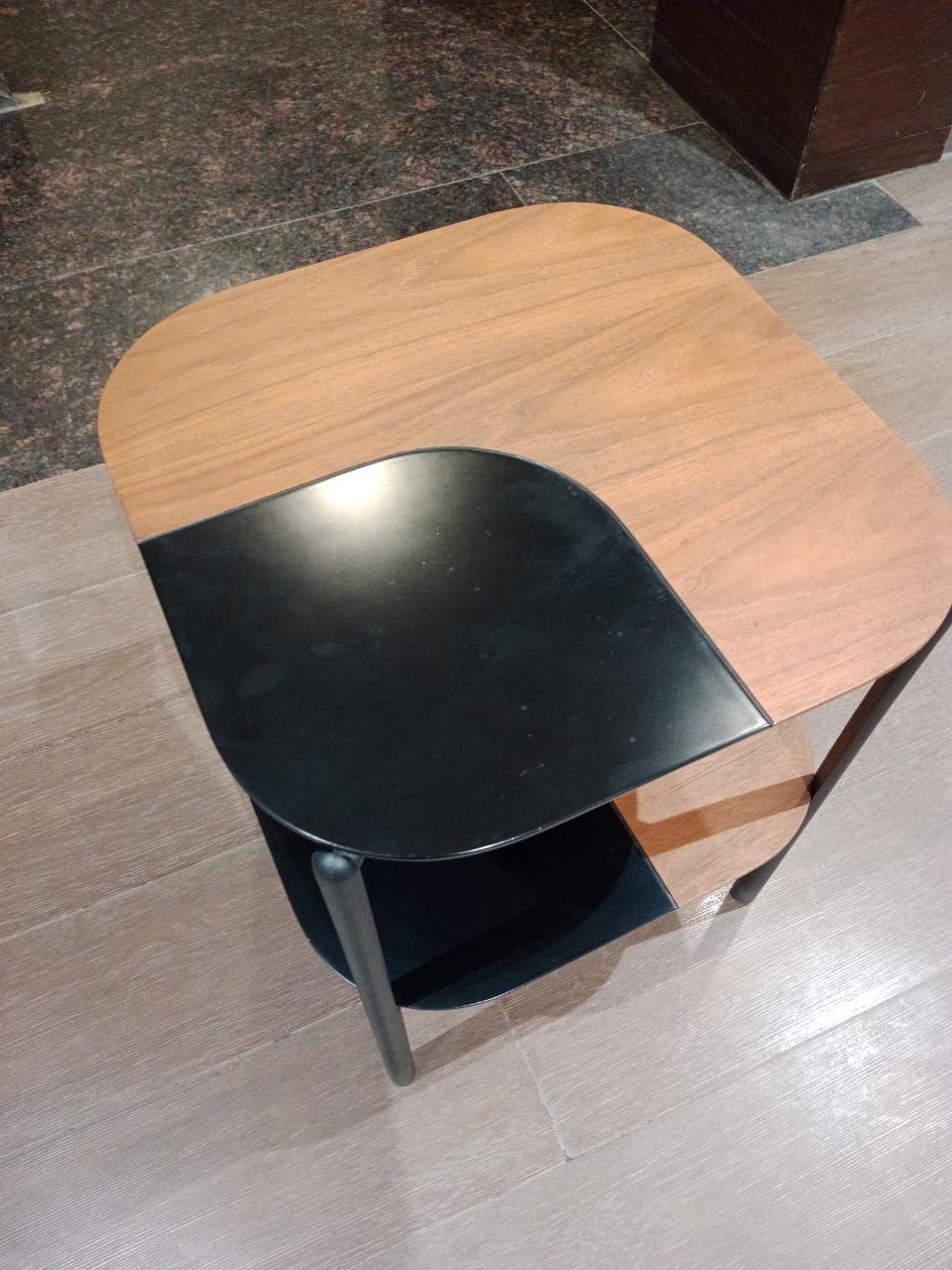 PT6126TB-4 - SIDE TABLE - WFD