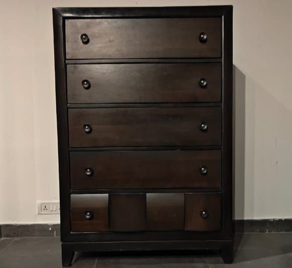 B582-46 - CHEST OF DRAWER - WFD