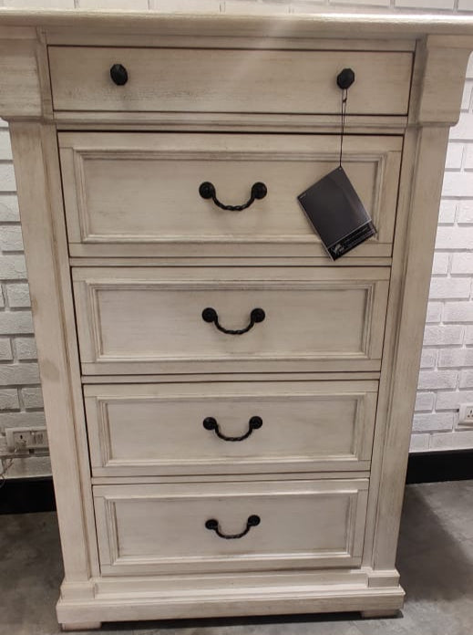 B647-146 - CHEST OF DRAWER - CBD
