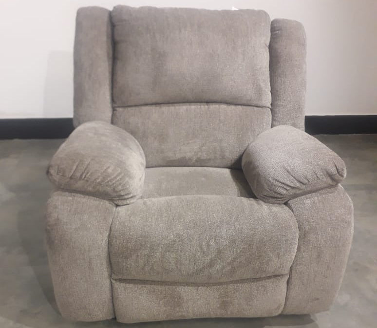 7650598 - 1 SEATER RECLINER(MANUAL) - CBD