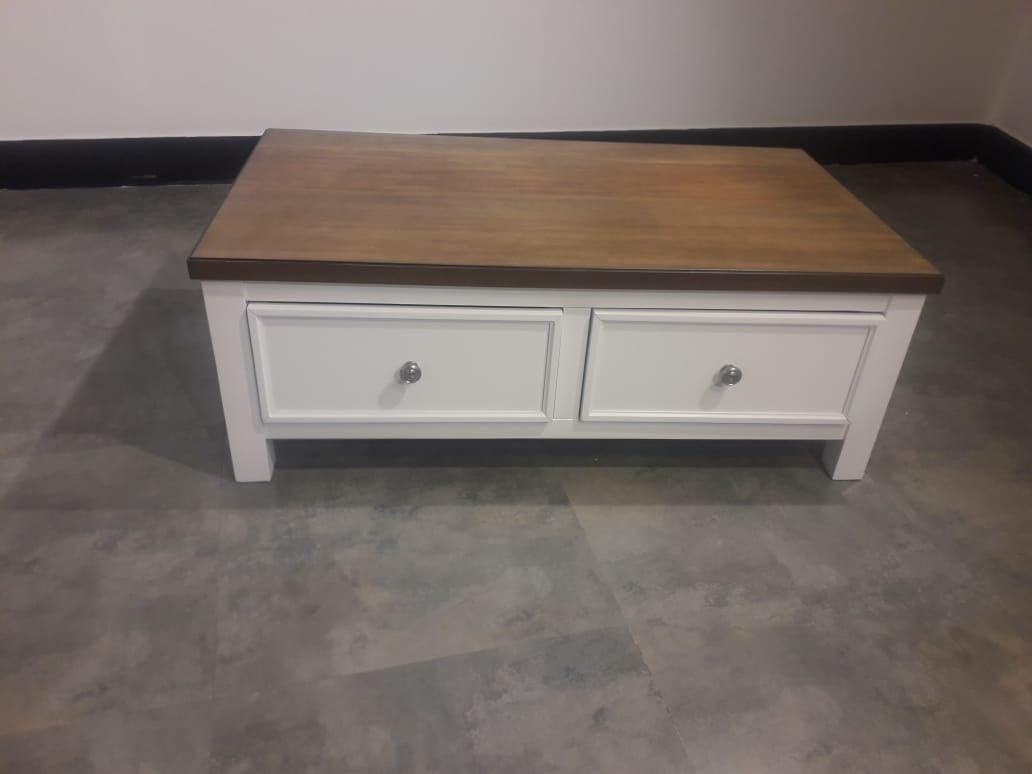 T5168-1 - CENTRE TABLE - CBD