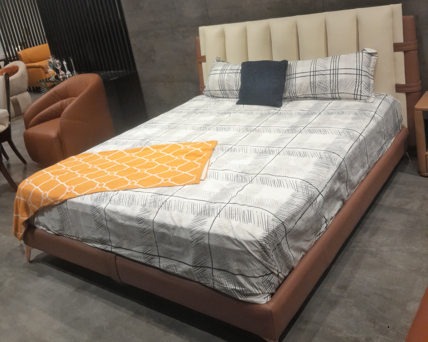 SYMPHONY - KING BED - MDP