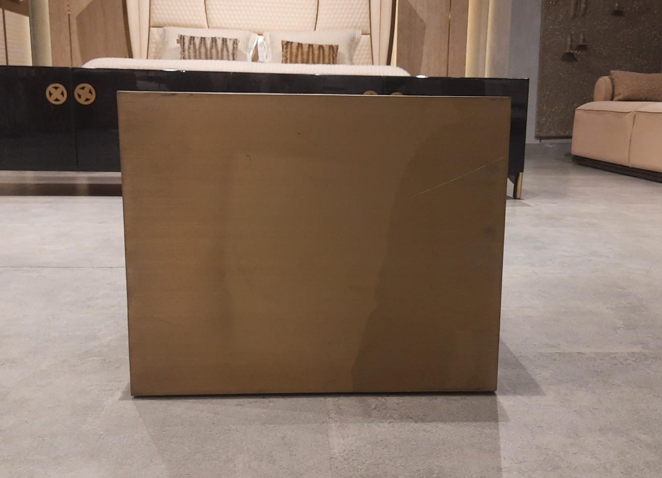 METAL CUBE - SIDE TABLE - IND DASH(BESPOKE)