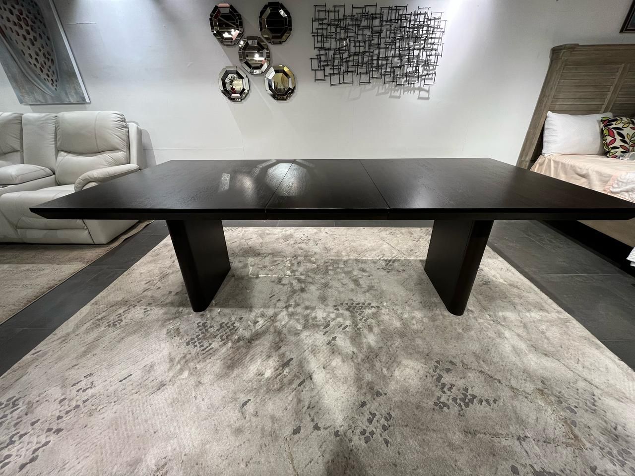 D745-45-01 - DINING SET - WFD