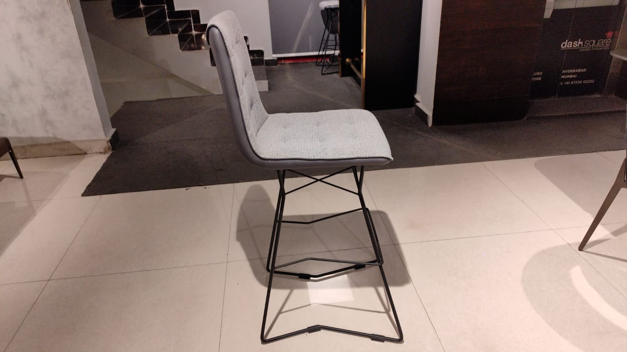 VD9945-B(1) - BARSTOOL - GB