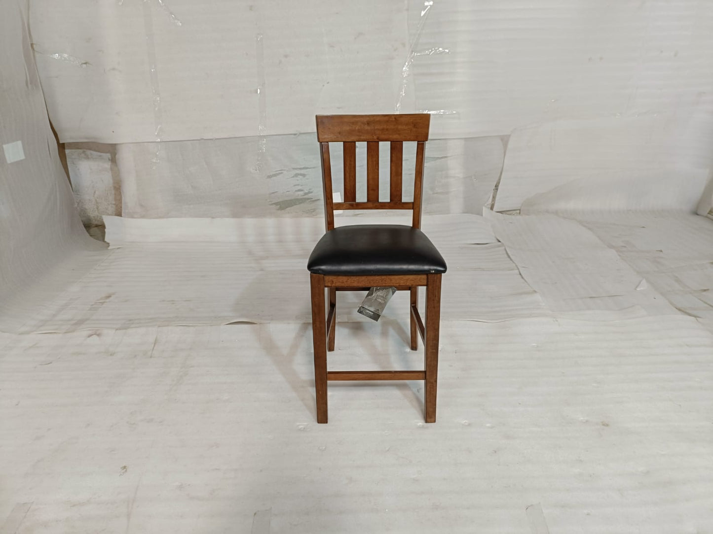 D594-124 - BAR STOOL - BLR WH