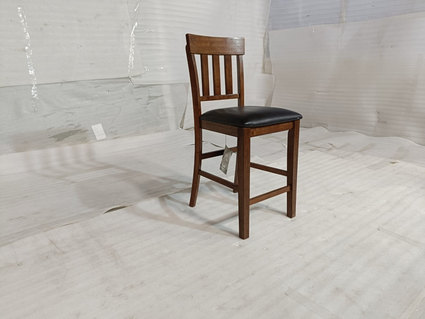 D594-124 - BAR STOOL - BLR WH